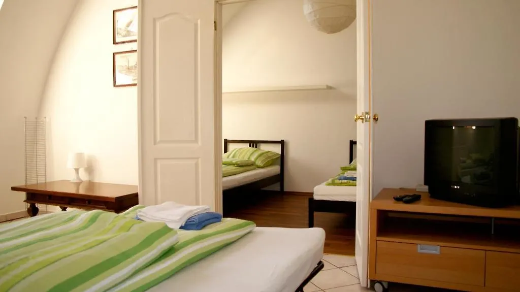Orczy Apartman Budapest Apartment