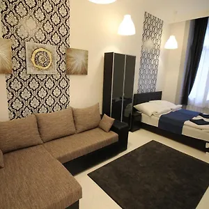 VÁCI Fashion Street Apartment Apartamento