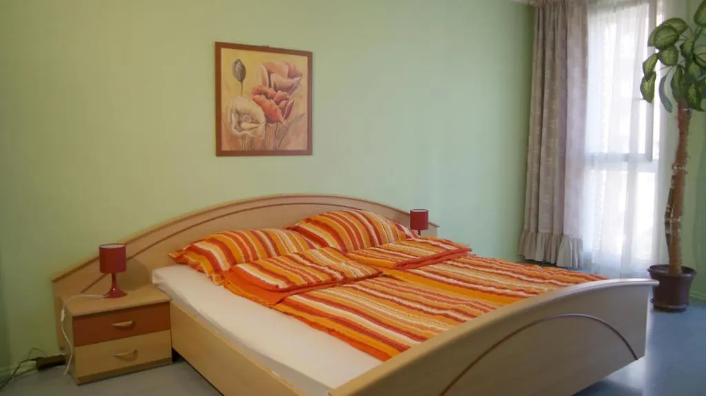Orczy Apartman Budapest Apartment